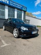 Mercedes-Benz Mercedes C230 V6 Sport Edition - Mercedes-Benz C 230: Sport