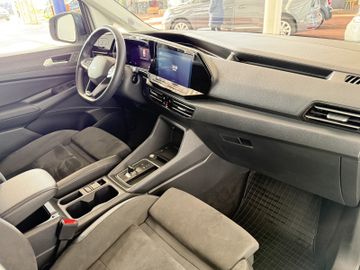 Volkswagen Caddy 2.0TDI DSG STYLE NAV PRO STANDH PANO 7SITZ