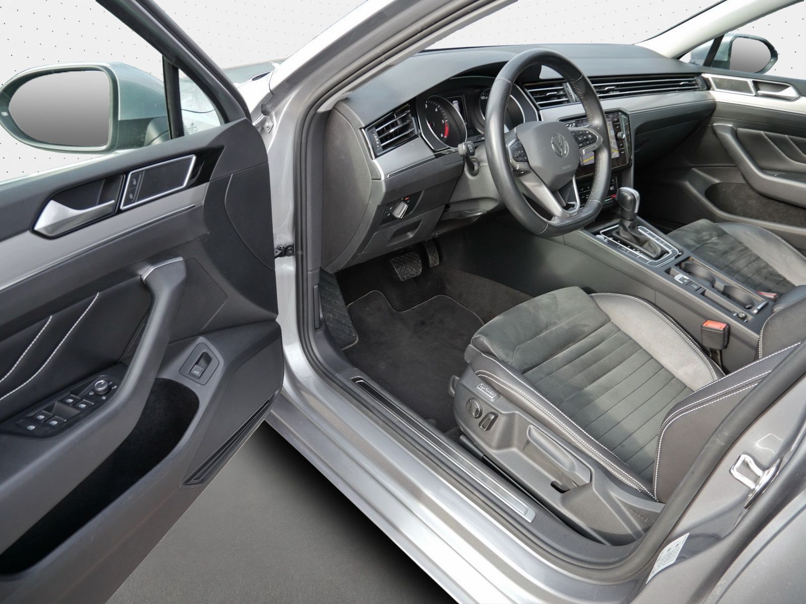 Volkswagen Passat Variant - Bild 14
