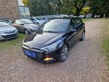 Hyundai i20 1.2 Klima 90Tkm Sitzhzg ESP 2Hnd Tempom PDC - Hyundai i20 in Saarbrücken