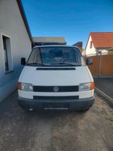 Volkswagen VW T4 Transporter 2,4 D langer Radstand - Volkswagen aus 1995: Transporter