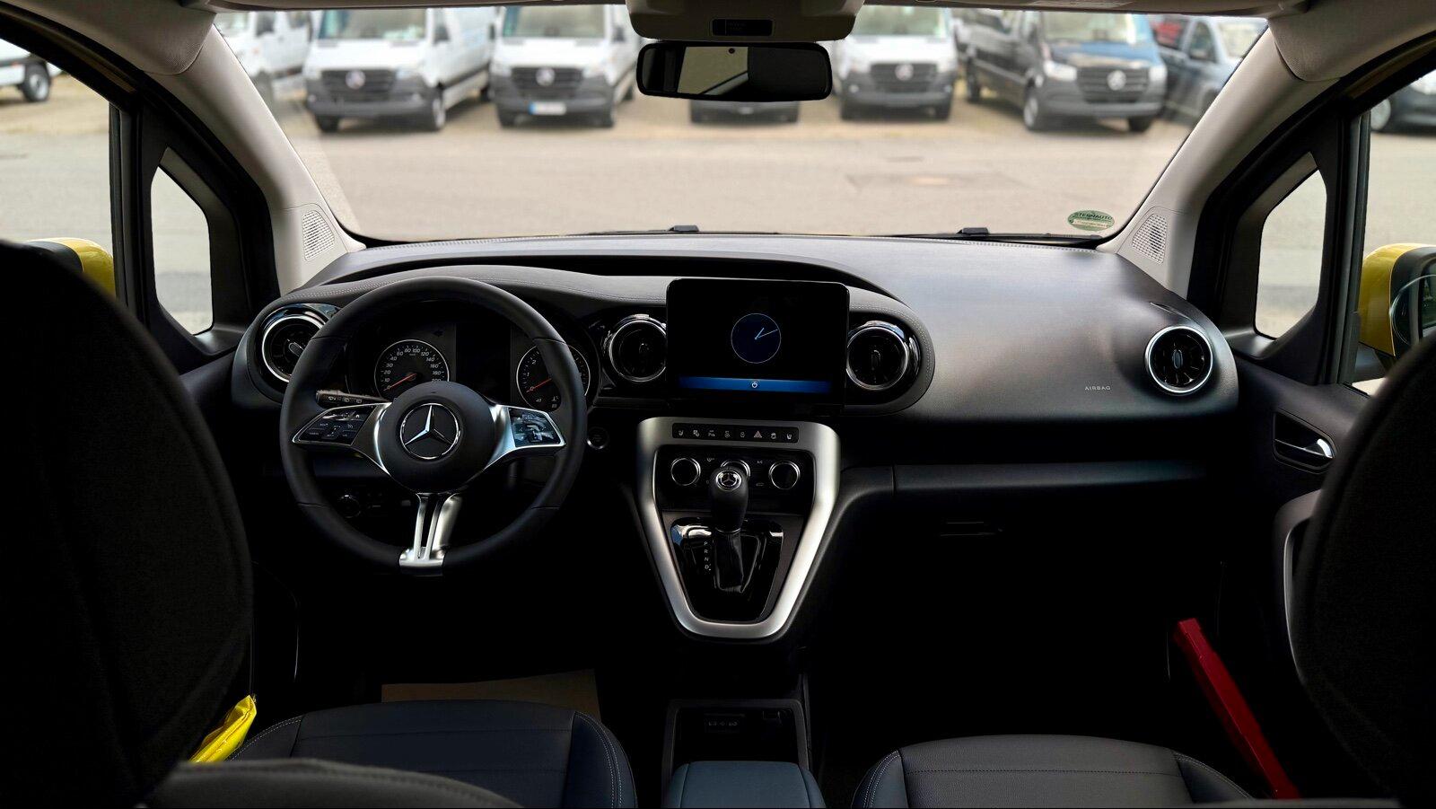 Mercedes-Benz EDITION+AHK+7S+NAVI+LED+LEDER