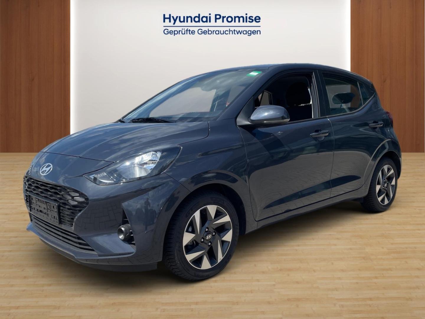 Hyundai i10 1.0 TREND ALLWETTER NAVIGATION