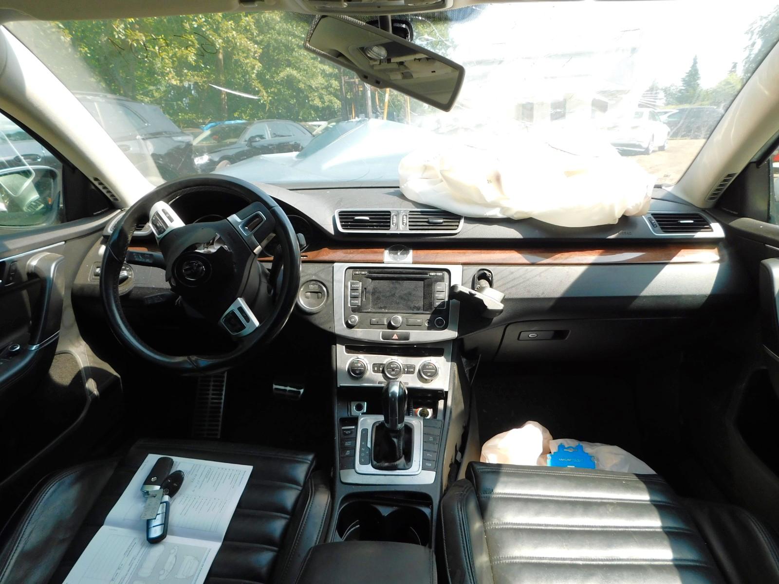 Volkswagen Passat 2014 — photo 14