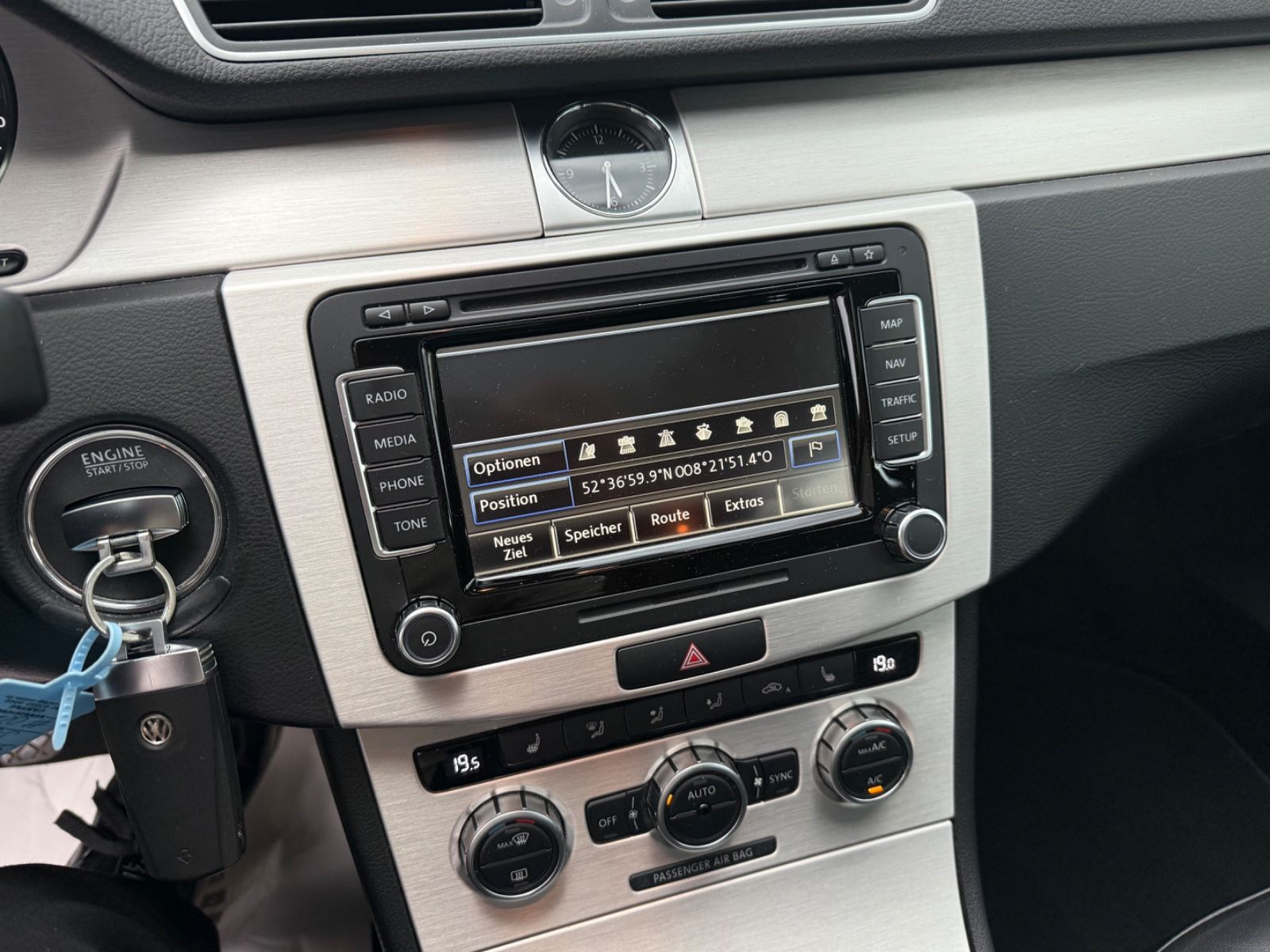 Passat Variant Highline Blue TDI*LEDER*NAVI*1.HA