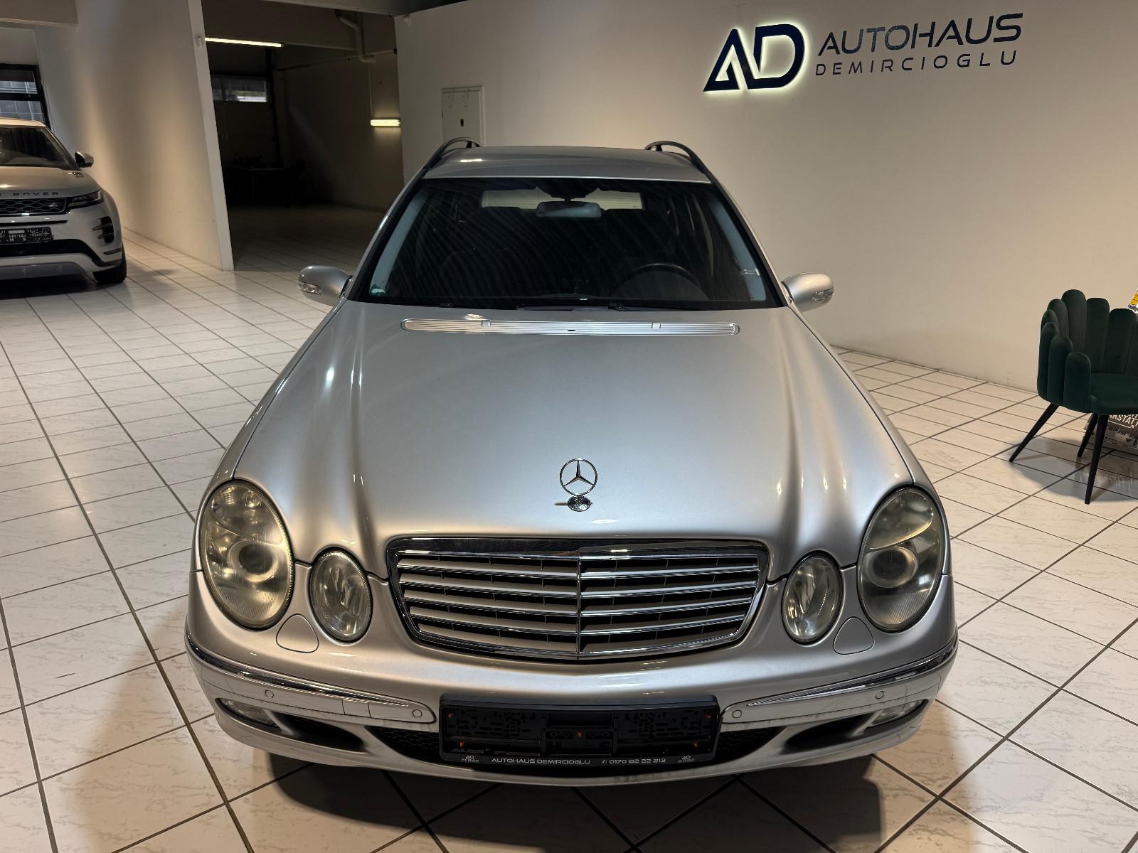 Mercedes-Benz E200 2004 — interior