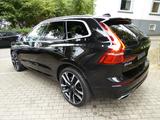 Volvo XC60 T6 AWD R Design Geartronic - Volvo XC60 Gebrauchtwagen in Stuttgart