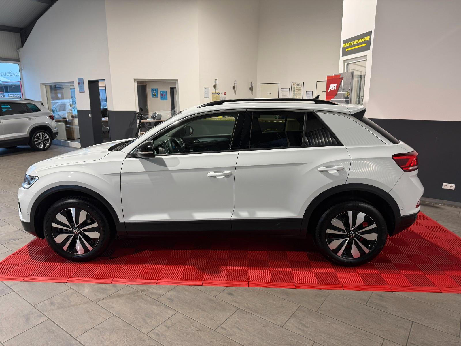 Volkswagen T-Roc Goal Navi ACC LED PDC Notbrems