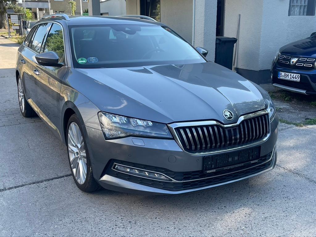 Skoda Superb Combi 4x4*2,0 Ltr.-147 kW TDI*Aut*LED*AHK
