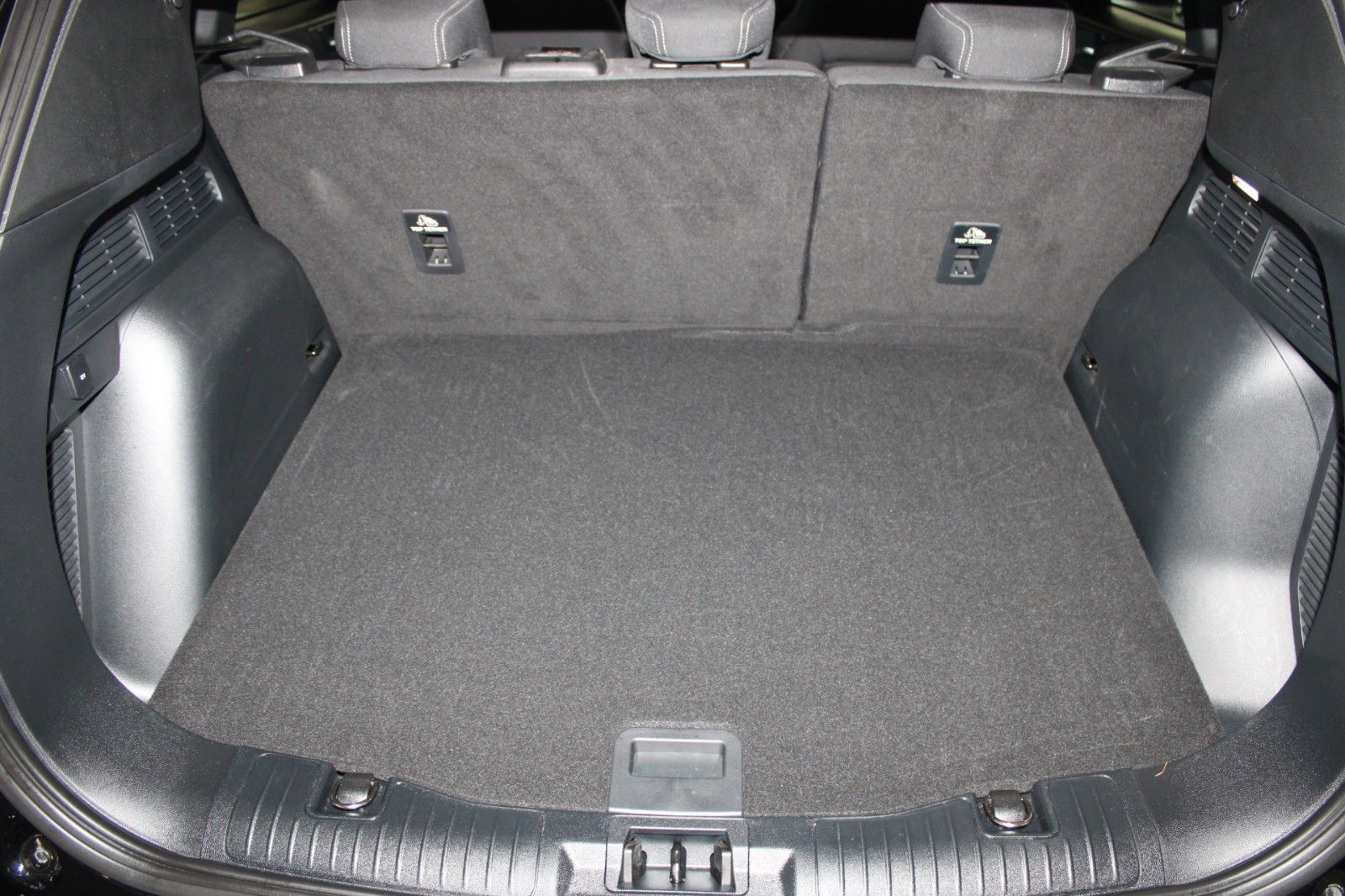 Fahrzeugabbildung Ford Kuga PHEV Aut. Cool&Connect + Winter Paket