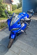 Yamaha YZF-R125 - YAMAHA 2011 YZF R125