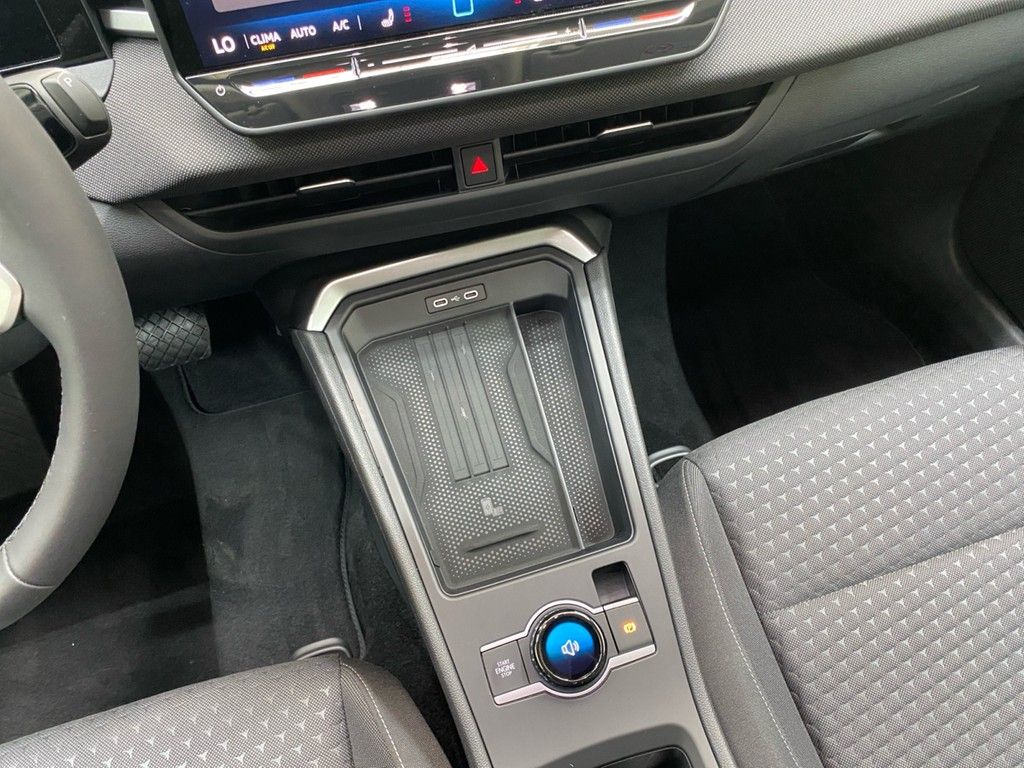 Volkswagen T-Roc - Bild 11