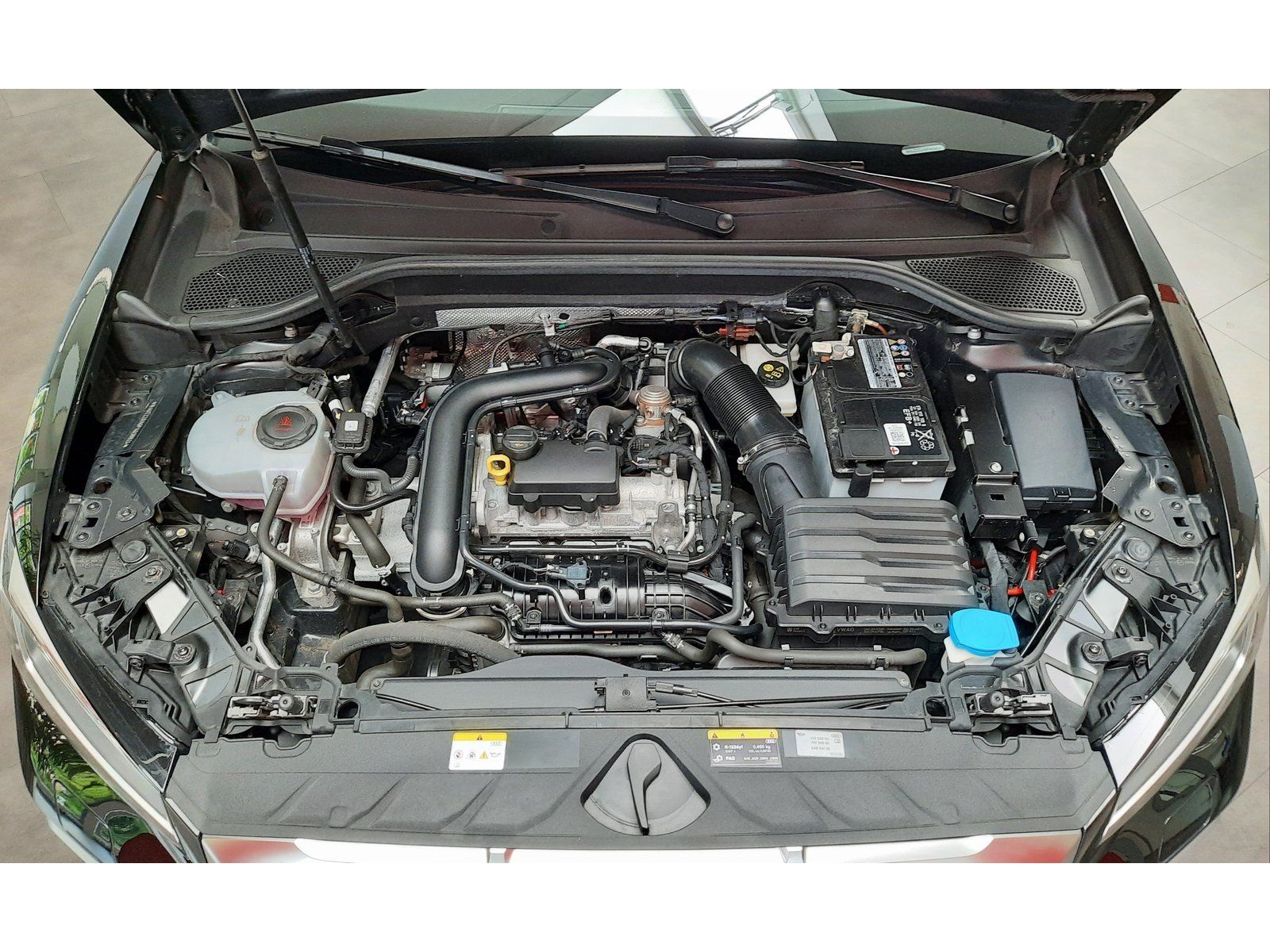 Fahrzeugabbildung Audi Q2 30 TFSI advanced *Cam*PDC*LED*Sitzhzg*ACC*