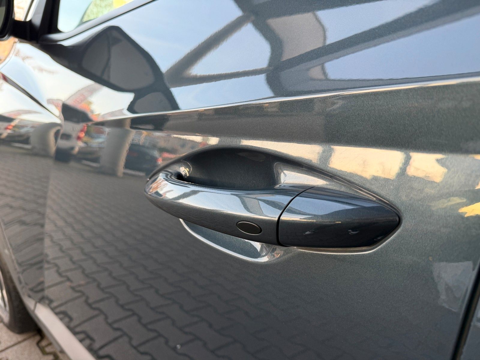 Fahrzeugabbildung Hyundai Tucson Trend 150PS Navi/Kamera/LED!