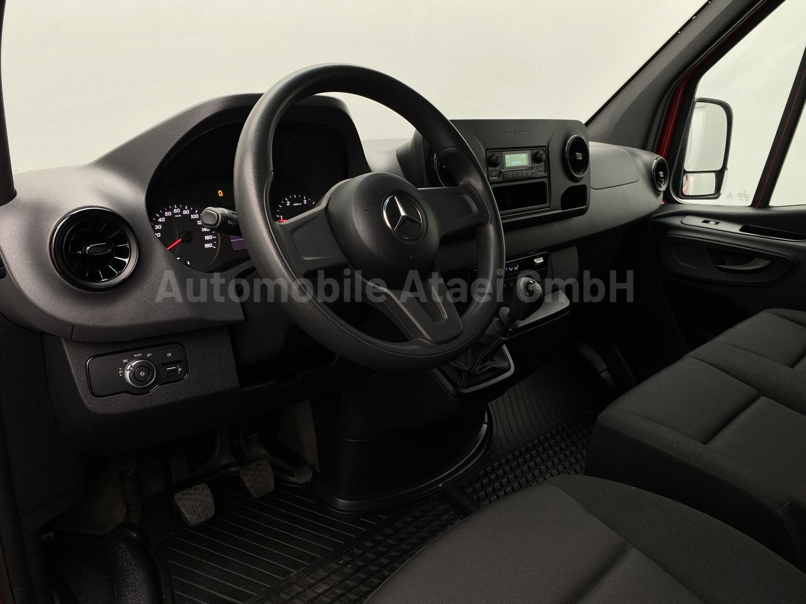 Fahrzeugabbildung Mercedes-Benz Sprinter 211 CDI *TOP ZUSTAND* KLIMA+AHK 9003