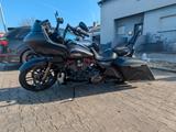 Harley-Davidson Road Glide CVO - HARLEY-DAVIDSON CVO ROAD GLIDE