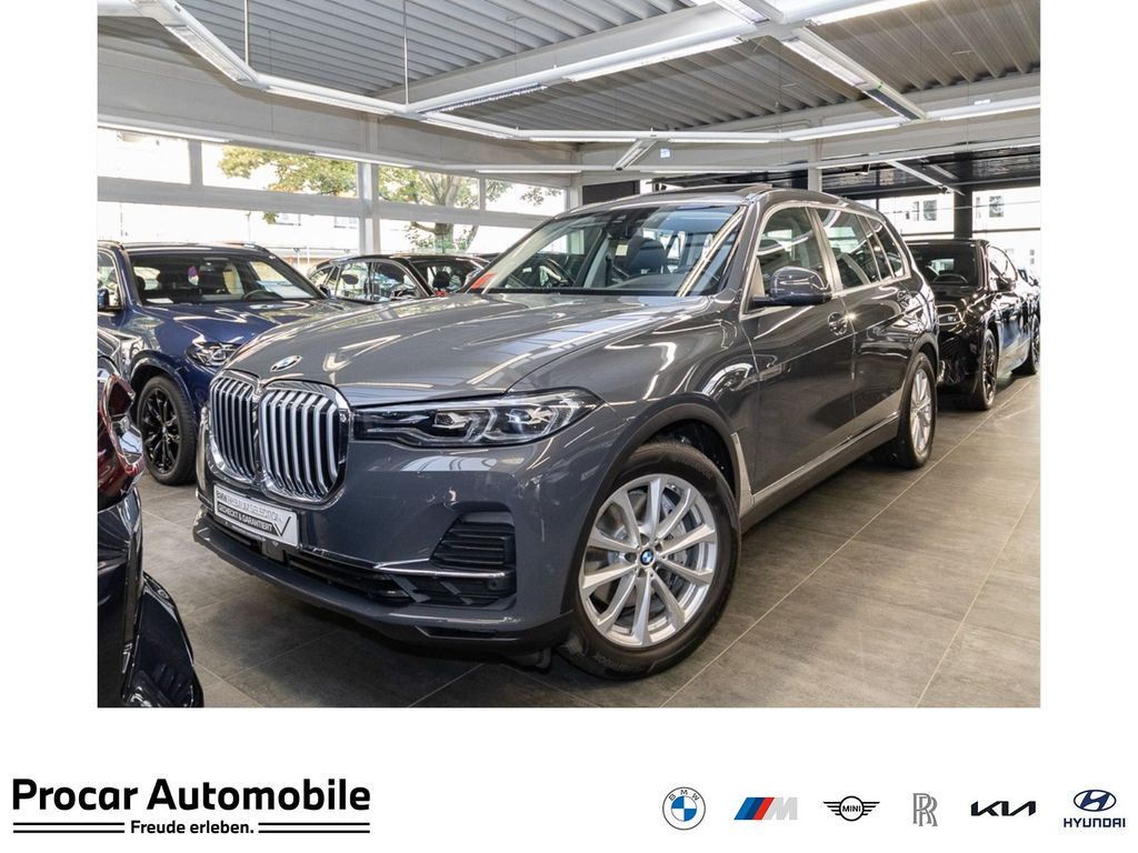 Image of BMW X7
