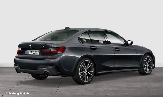 BMW 330, 2022 — 2