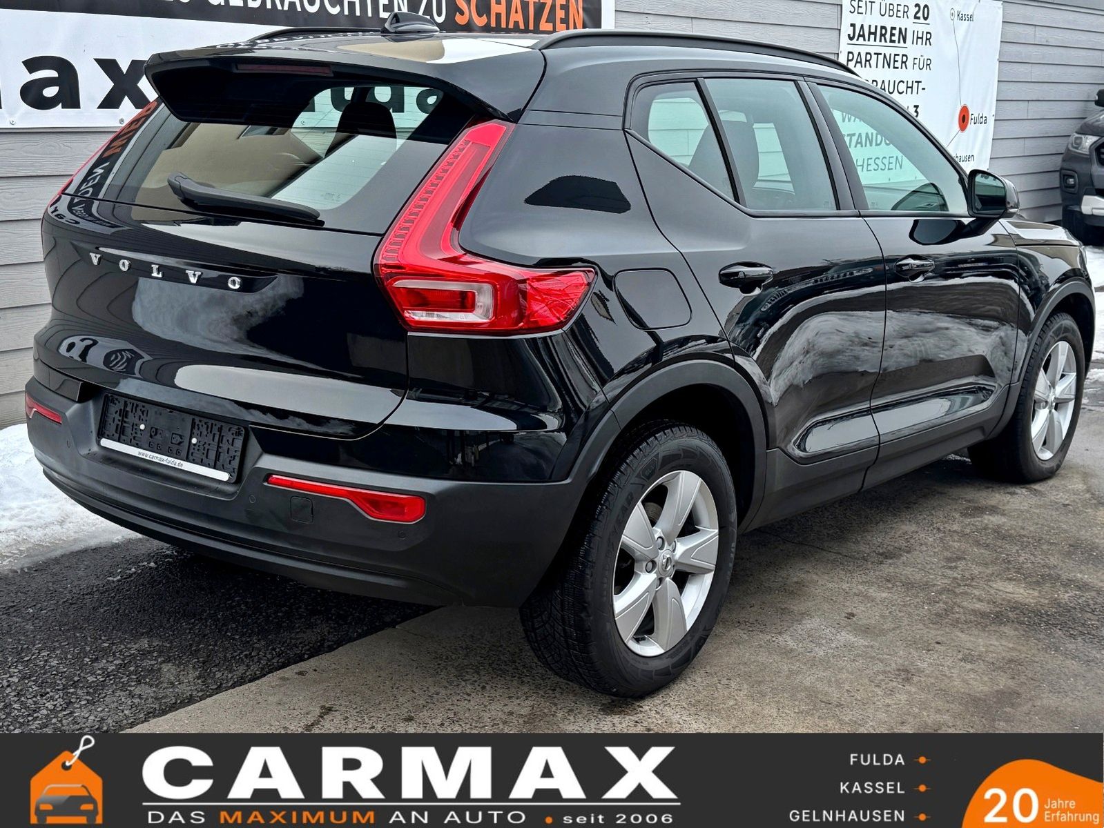 Fahrzeugabbildung Volvo XC40 Momentum Core Navi,LED,PDC,WLAN