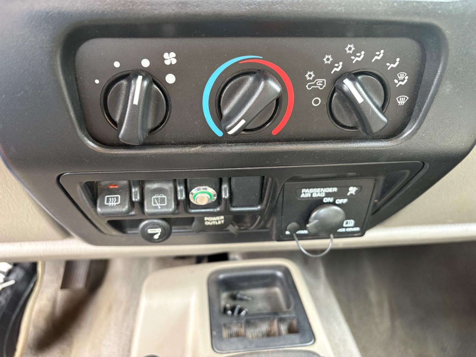 JEEP WRANGLER TJ - 2.4 LIMITED - 143 CV - 4X4 - BVM
