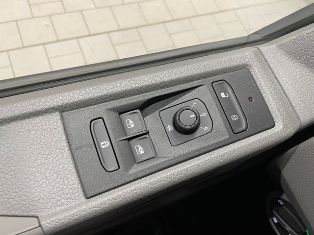 T6.1 Transporter Kasten 2.0 TDI WOHNMOBIL-AUSBAU