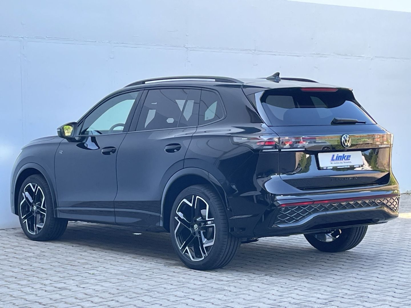 Tiguan 2.0 TDI DSG Black Style AHK/IQ.Light/Navi