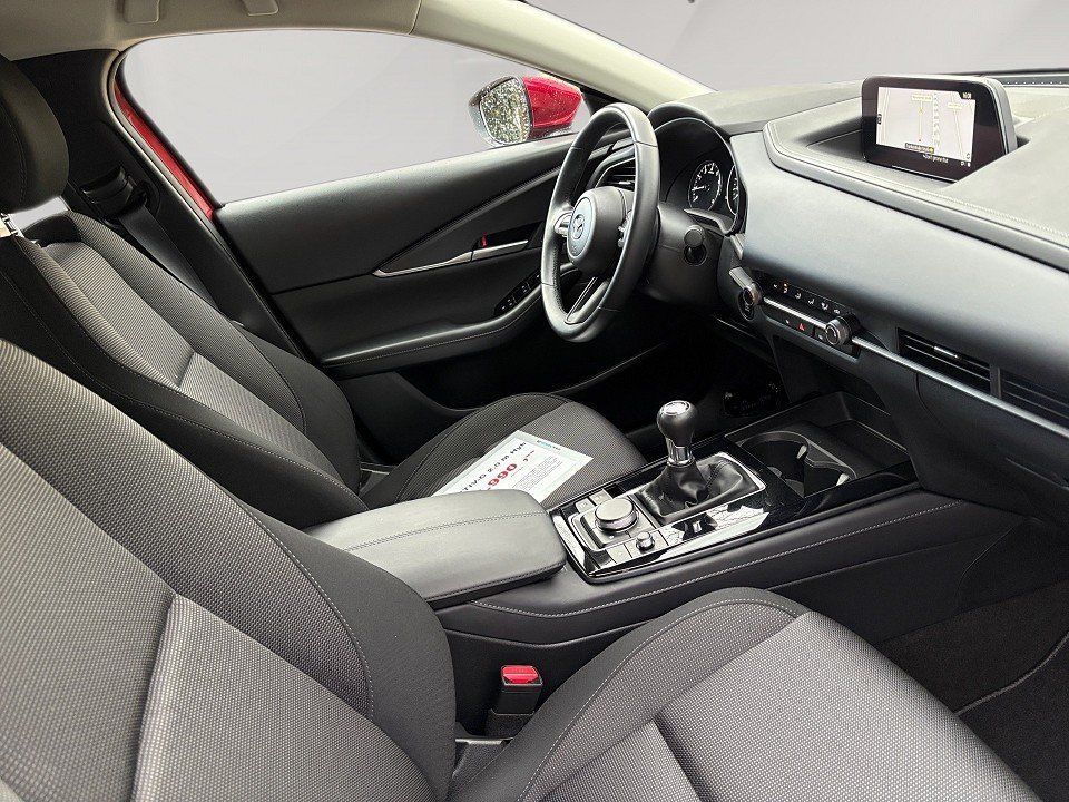 Fahrzeugabbildung Mazda CX-30 2.0i 122PS M Hybrid