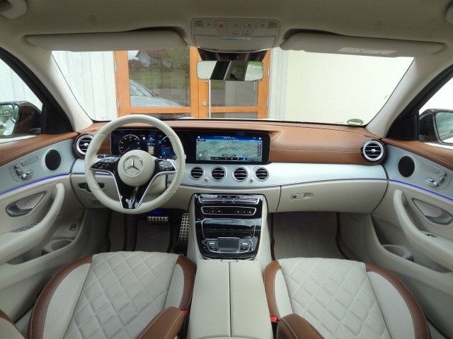 Mercedes-Benz E 220 4M*ALL-TERRAIN*DESIGNO*MANUFAKTUR*AMG
