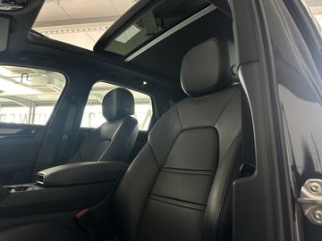 Porsche Cayenne - 12