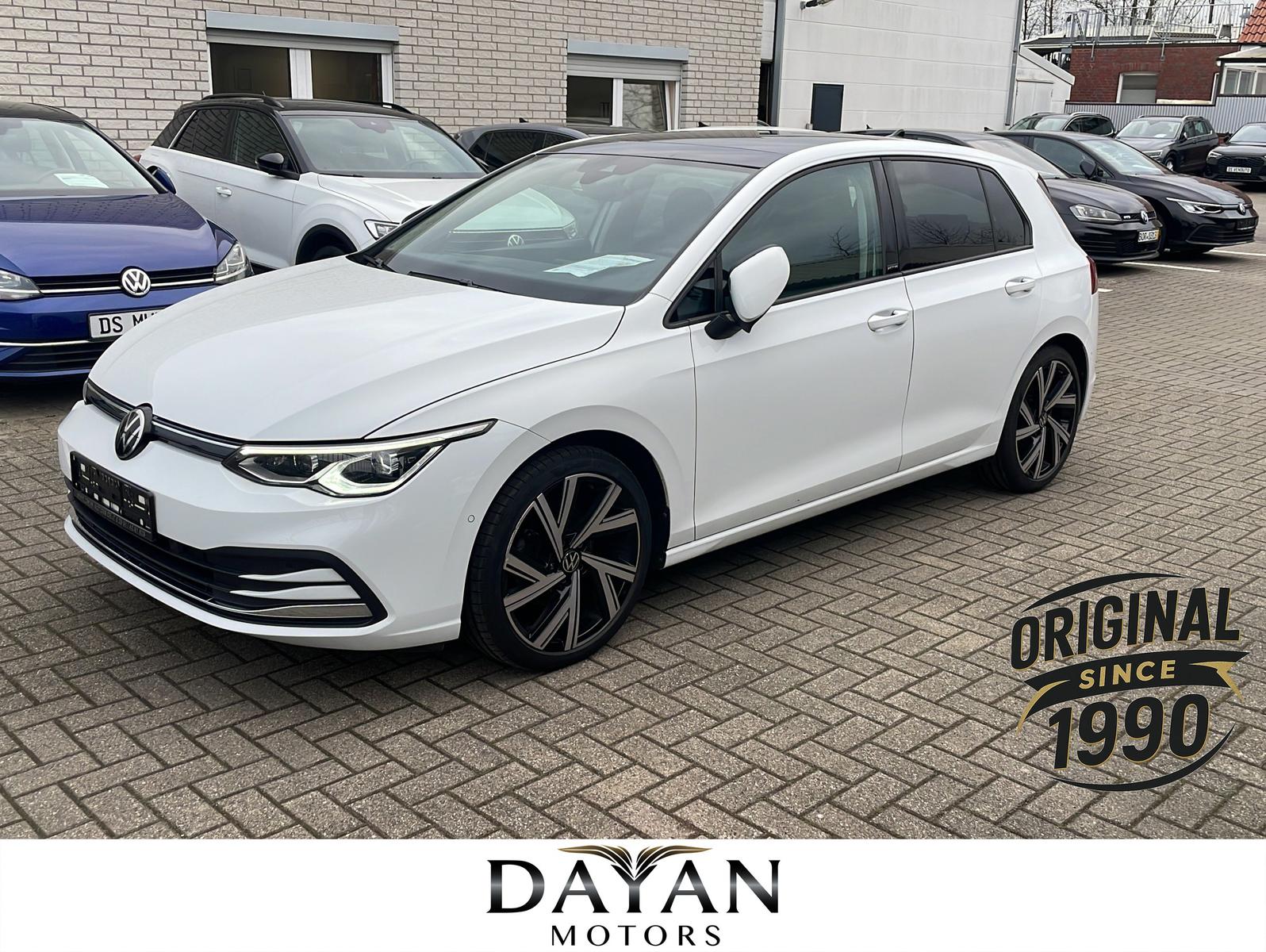 Volkswagen Golf 2.0 TDI Active Panorama IQ Light Drive Navi