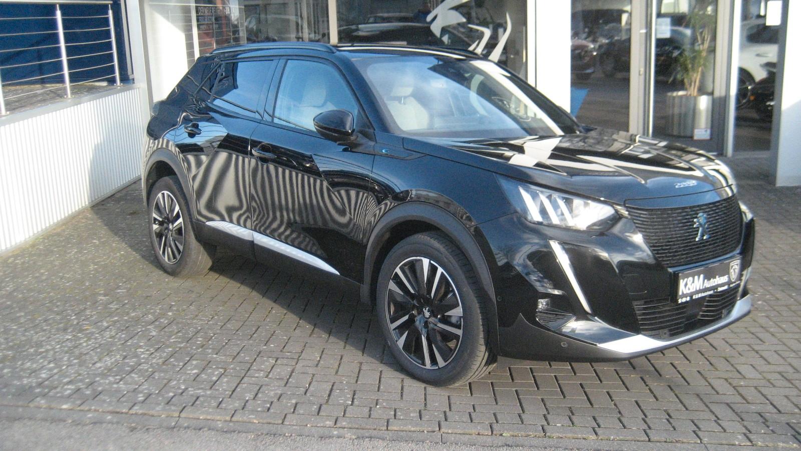 Peugeot 2008 GT Pack ELEKTRO/NAVI / LED / Sitzheizung