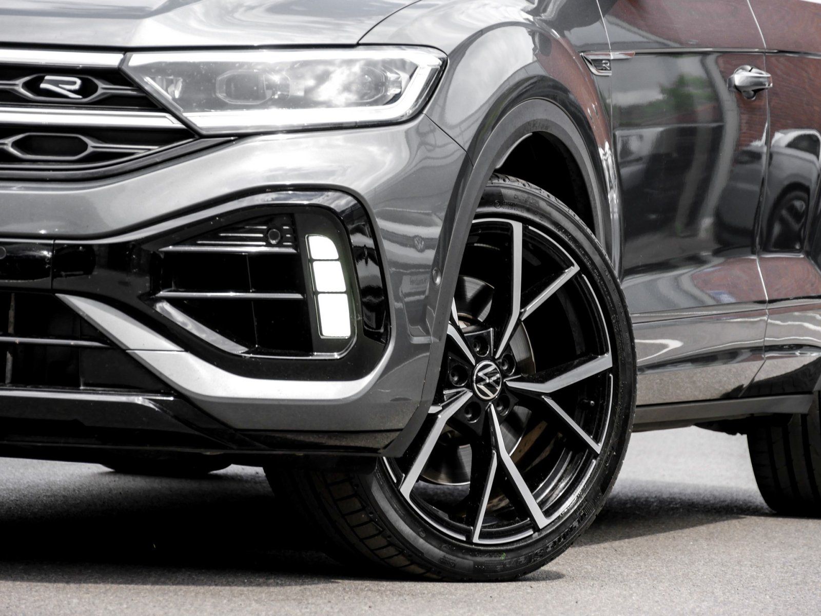 Volkswagen T-Roc R IQ.Light Navi AHK TravelAss. Pano beats foto 5