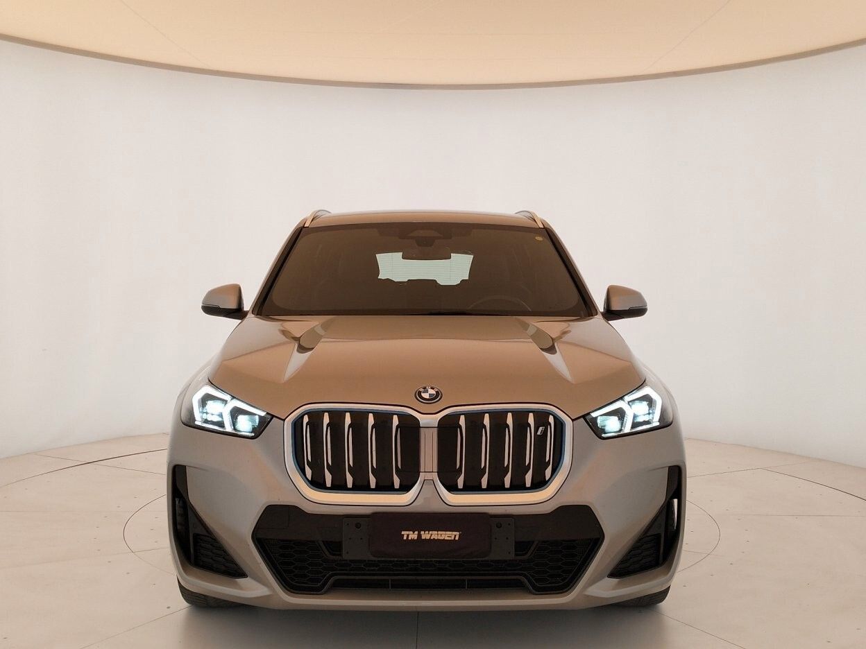 Other BMW IX1 xdrive 30 - IVA ESPOSTA imagem 2