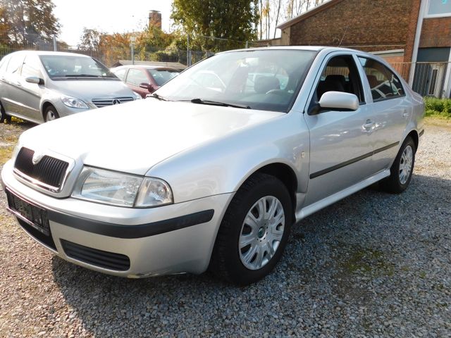 Skoda Octavia Lim. Tour 1.6