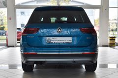 VW Tiguan 2.0 TDI DSG Highline 4Motion~Navi~LED~AHK