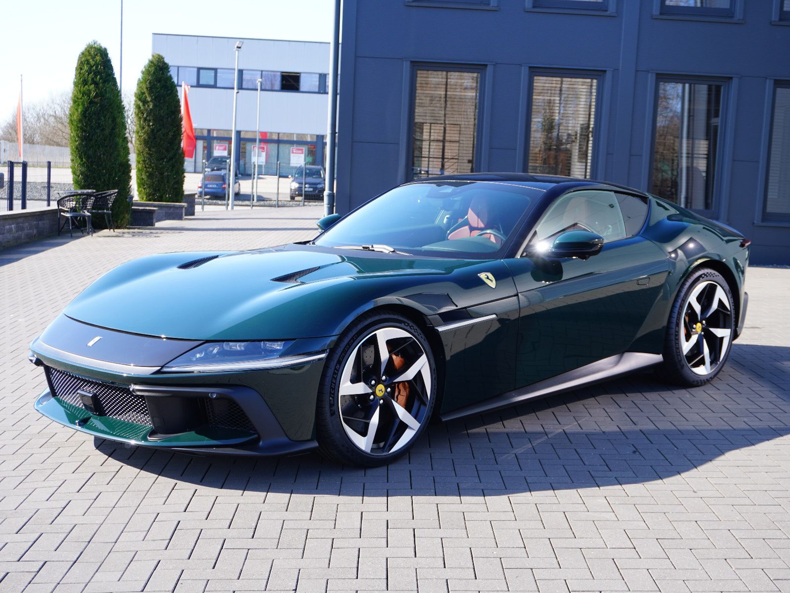 Fahrzeugabbildung Ferrari *Pano,ACC,Lift,Carbon,Histori. Colour*