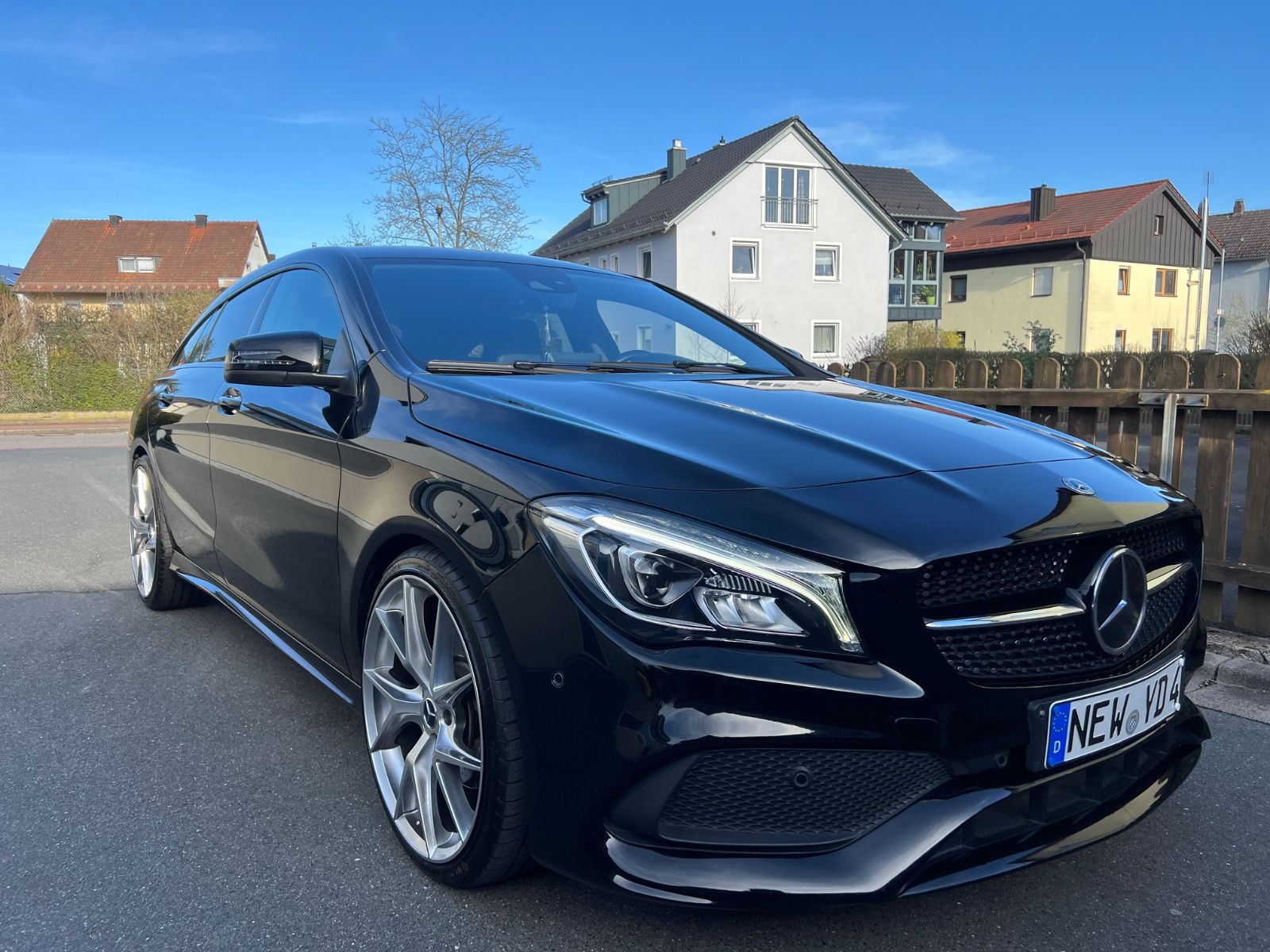 MERCEDES-BENZ CLA 220 Shooting Brake CLA 220 d DCT AMG Lin...