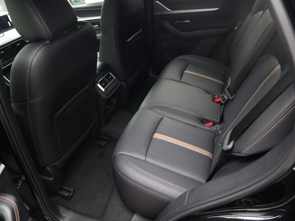 Fahrzeugabbildung Mazda CX-60 2025 PHEV AWD Homura Plus AWD AT NAVI ACAA