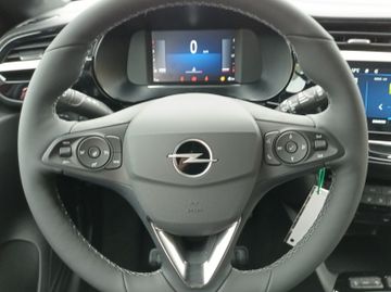 Fotografie 11 des Opel Corsa F GS Kamera Sitz-/Lenkradheizung