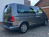 Volkswagen T5 Multivan Highline - graue Volkswagen T5 Multivan