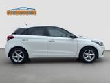 Hyundai i20 Passion * 1.2 * 84 PS * Sitz/Lenkrad Heizung - Hyundai: 8