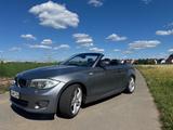 BMW 1ER FACELIFT Sportp. Xenon Top gepflegt Navi Led
