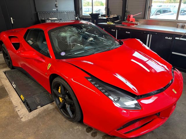 Ferrari 488 Spider Spider