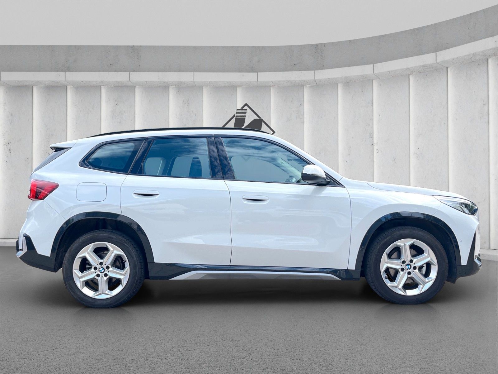 Fahrzeugabbildung BMW X1 Shadow-Line*XLine*NAVI*PDC*KAMERA*u.v.m**