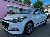 Hyundai i20 Style "1 Hand"Kamera"Navi"PDC" - Hyundai i20: Style