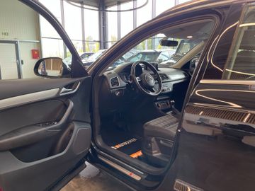Audi Q3 *Sport*1. Hand*Klima*Navi*PDC*