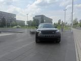 Land Rover Range Rover Velar 2.0 D200 SE AWD SE - Land Rover Range Rover Velar in Gelsenkirchen