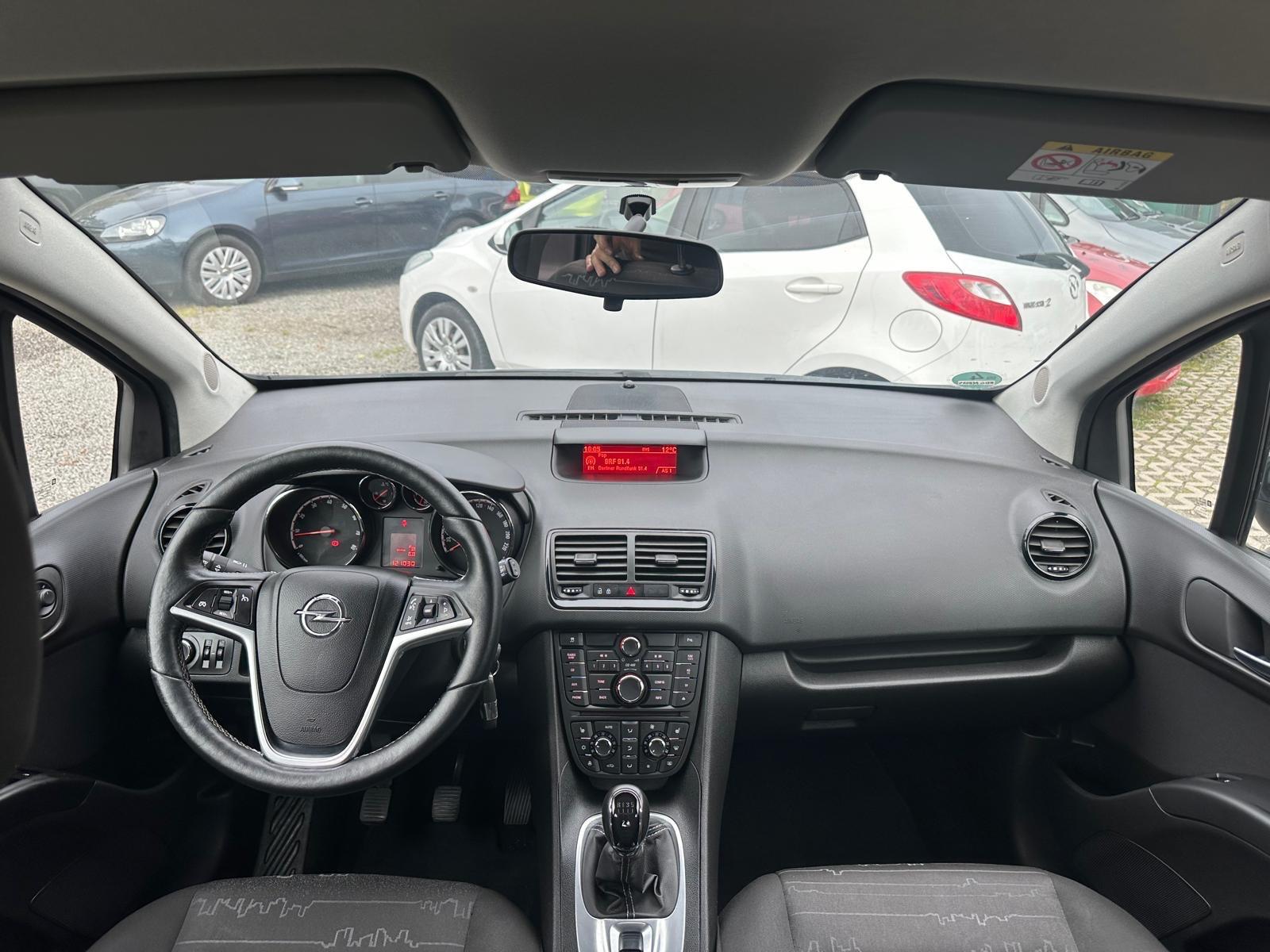 Opel Meriva 2015 — фото 12