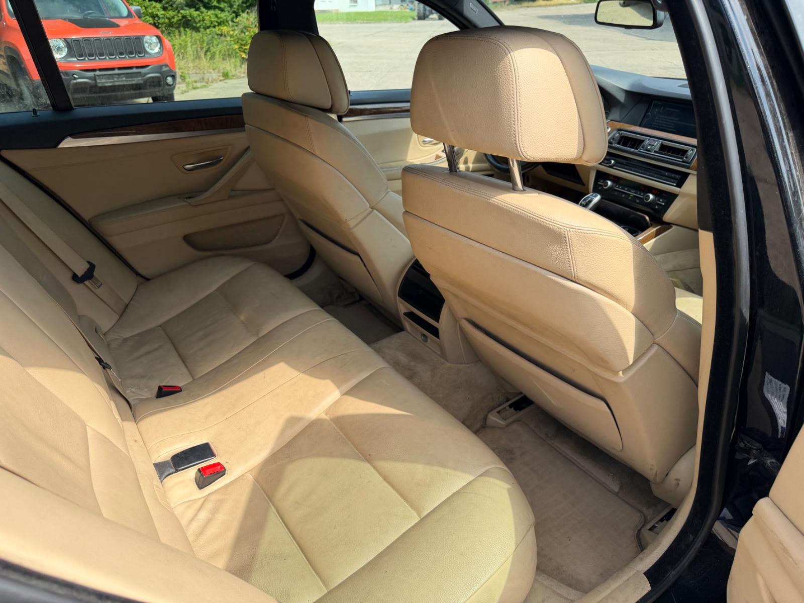 BMW 530 5 Touring 530 d xDrive M Paket