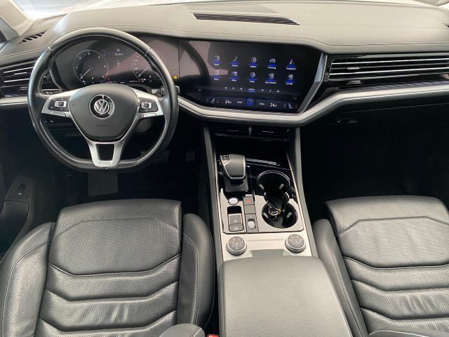 Touareg Elegance 3.0 V6 TDI PANO+LEDER+NAVI